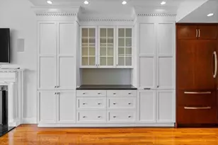 316 Beacon St, Boston, MA 02116 - Photo 7