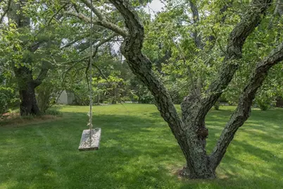 40 Scotchmans Lane, West Tisbury, MA 02575 - Photo 7