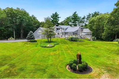 32-70 Lazell Street, Hingham, MA 02043 - Photo 3