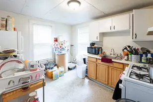 8 Everett St, Somerville, MA 02143 - Photo 23