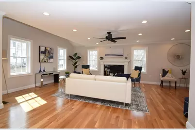 5 Clarendon Circle #Lot 4, Holbrook, MA 02343 - Photo 3