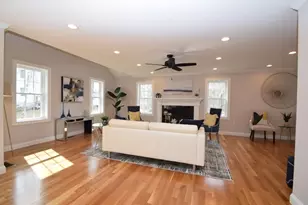 5 Clarendon Cir, Holbrook, MA 02343 - Photo 3