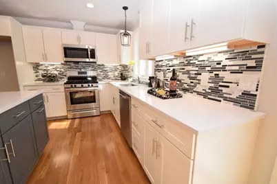 5 Clarendon Circle #Lot 4, Holbrook, MA 02343 - Photo 11