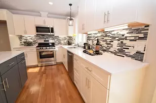 5 Clarendon Cir, Holbrook, MA 02343 - Photo 11