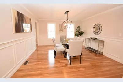 5 Clarendon Circle #Lot 4, Holbrook, MA 02343 - Photo 9