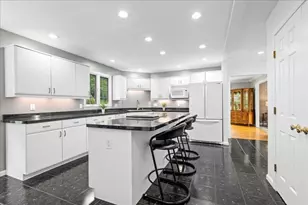 14 Vanessa Dr, Northborough, MA 01532 - Photo 5