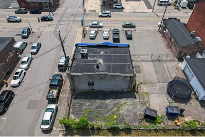 183 Appleton St, Lowell, MA 01852 - Photo 11