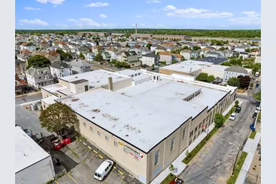 229-241 Coffin Ave #CB4, New Bedford, MA 02746 - Photo 17