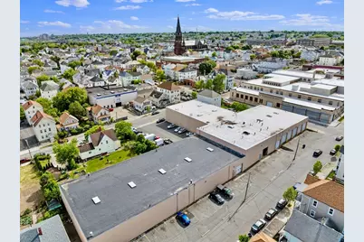 229-241 Coffin Ave #CB4, New Bedford, MA 02746 - Photo 19