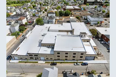 229-241 Coffin Ave #CB3, New Bedford, MA 02746 - Photo 17