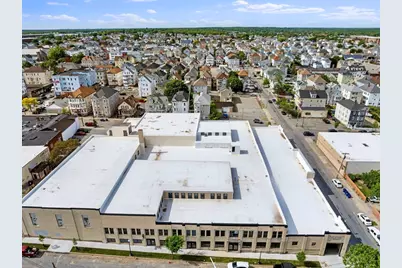 229-241 Coffin Ave #CB3, New Bedford, MA 02746 - Photo 7