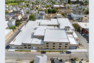 229-241 Coffin Ave #O4, New Bedford, MA 02746 - Photo 15