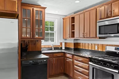 553 Center St, Hanover, MA 02339 - Photo 11