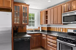 553 Center St, Hanover, MA 02339 - Photo 11