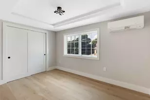 8 Crystal St, Melrose, MA 02176 - Photo 17