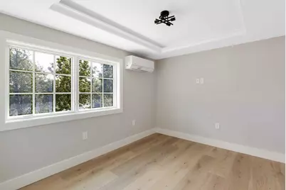 8 Crystal Street #3, Melrose, MA 02176 - Photo 15