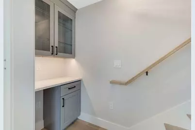 8 Crystal Street #3, Melrose, MA 02176 - Photo 11