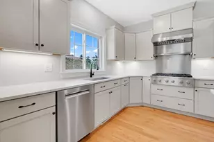 35 Liberty Ln, Enfield, CT 06082 - Photo 7