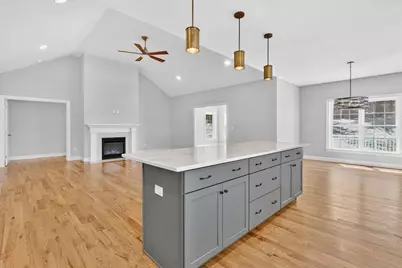 242 Brainard Rd #Lot 35, Enfield, CT 06082 - Photo 5