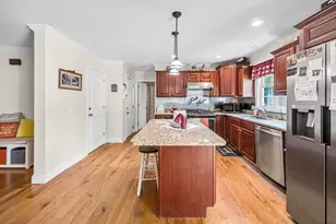 31 Acrebrook Rd, Springfield, MA 01129 - Photo 7