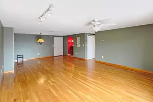 8 9th St, Medford, MA 02155 - Photo 5