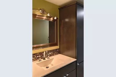 8 9th St #406, Medford, MA 02155 - Photo 11