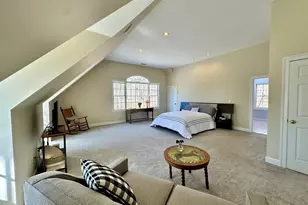 4 Green Ln, Sherborn, MA 01770 - Photo 23