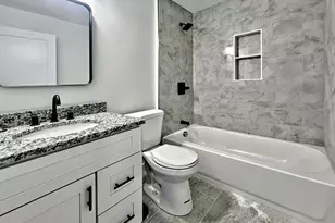 12 Dyer St, Rockland, MA 02370 - Photo 7