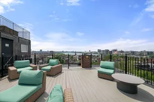72 Mt Vernon, Boston, MA 02108 - Photo 19