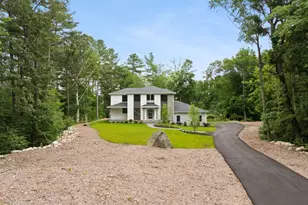 11 Olde Stable Ln, Easton, MA 02356 - Photo 3