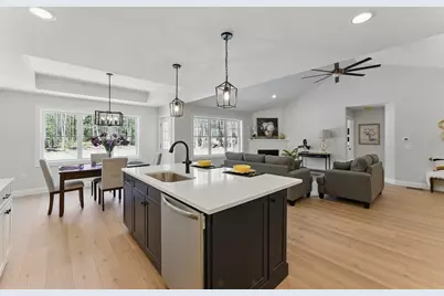 18 Nicols Way #18, Easthampton, MA 01027 - Photo 11