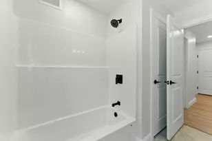 18 Nicols Wy, Easthampton, MA 01027 - Photo 29