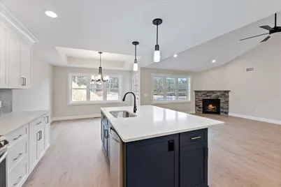 19 Nicols Way #19, Easthampton, MA 01027 - Photo 7