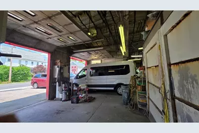 60 West St, Milford, MA 01757 - Photo 11