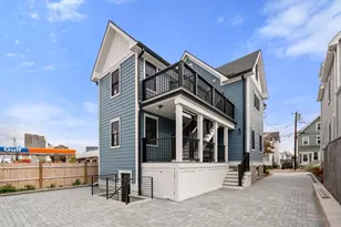 11 Macarthur St, Somerville, MA 02145 - Photo 23