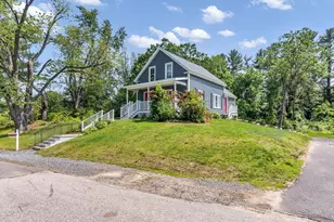 24 Jefferson St, Derry, NH 03038 - Photo 1