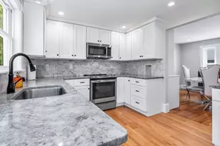 24 Jefferson St, Derry, NH 03038 - Photo 15