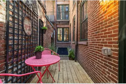 22 Joy, Boston, MA 02114 - Photo 5