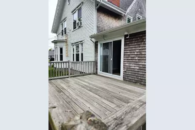 294 Clifford St, New Bedford, MA 02745 - Photo 9