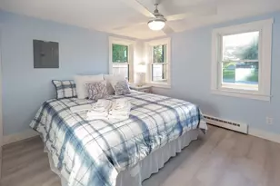18 Beach St, Plymouth, MA 02360 - Photo 11