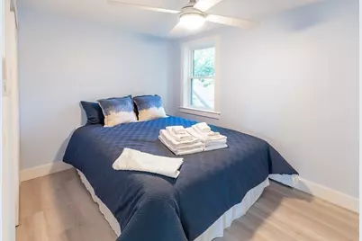 18 Beach St, Plymouth, MA 02360 - Photo 13
