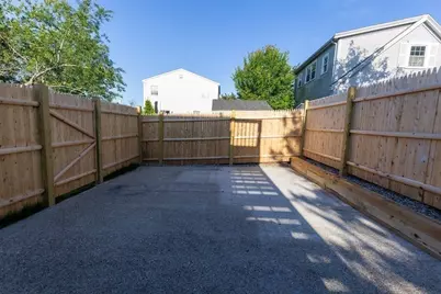 18 Beach St, Plymouth, MA 02360 - Photo 35