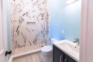 18 Beach St, Plymouth, MA 02360 - Photo 29