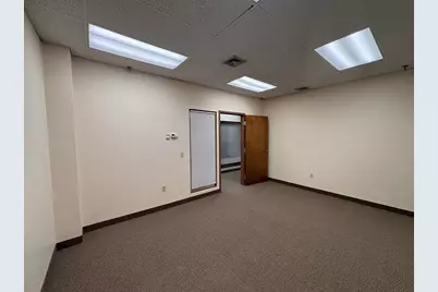 1319-1323 Main St #350, Springfield, MA 01103 - Photo 7