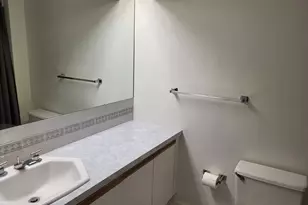 35 Walden St, Cambridge, MA 02140 - Photo 15