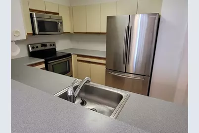 35 Walden St #3B, Cambridge, MA 02140 - Photo 9