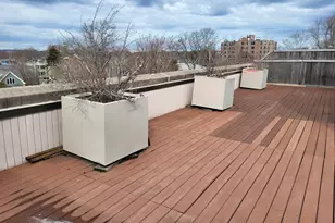 35 Walden St, Cambridge, MA 02140 - Photo 31