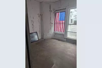 21 McLellan Street, Boston, MA 02121 - Photo 27