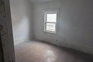 21 McLellan St, Boston, MA 02121 - Photo 5