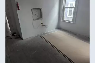 21 McLellan Street, Boston, MA 02121 - Photo 7